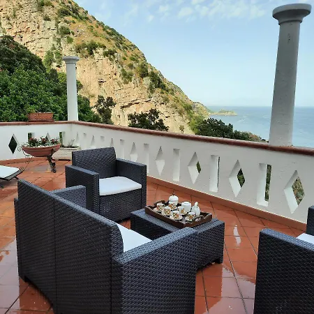 Casa de Férias La Caletta-praiano