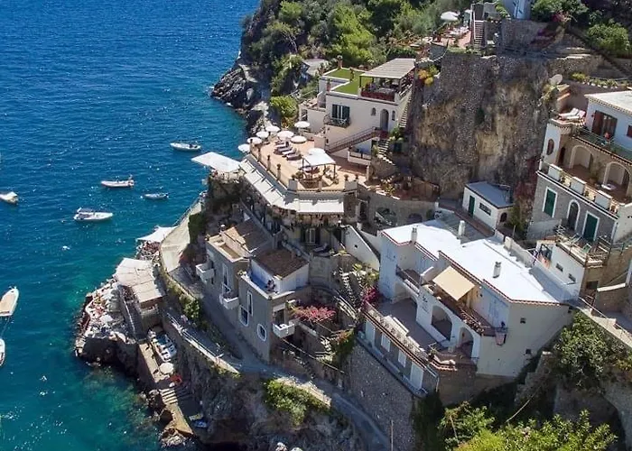 La Caletta-praiano Tatil Evi Băile Herculane