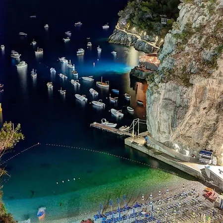 La Caletta *